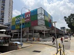Boon Lay Shopping Centre (D22), Retail #601930381